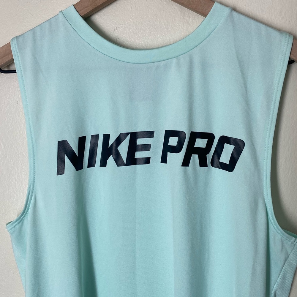 *SOLD* Nike Pro Dri-Fit Tank Top - Picture 2 of 4
